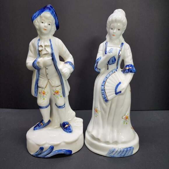 Vintage Victorian Man & Lady Couple in Cobalt Blue & White Porcelain Figurines - Picture 1 of 7